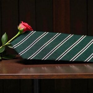 8 Silk Brooks Brothers Ties!